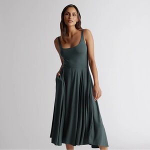 Quince Dark Green Midi Dress